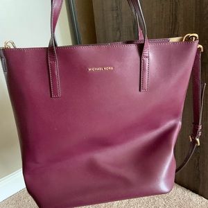 Michael Kors Emry Large Leather Burgundy Purse